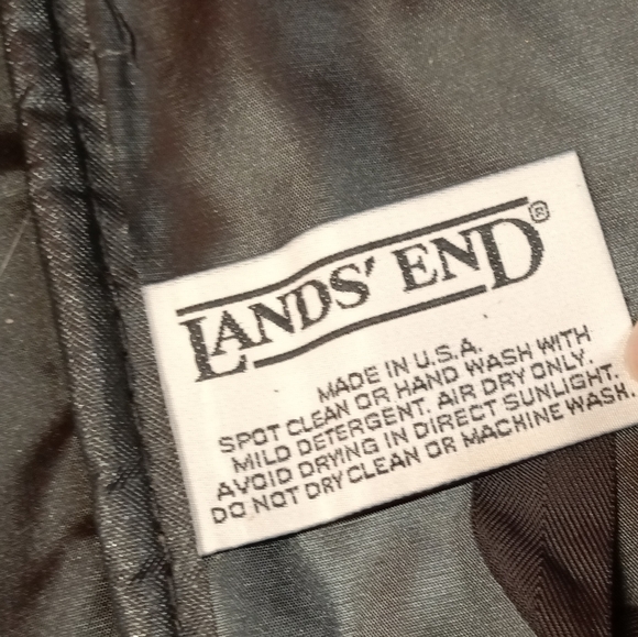 Lands' End Lighthouse Square Luggage Gray & Black - Picture 10 of 10